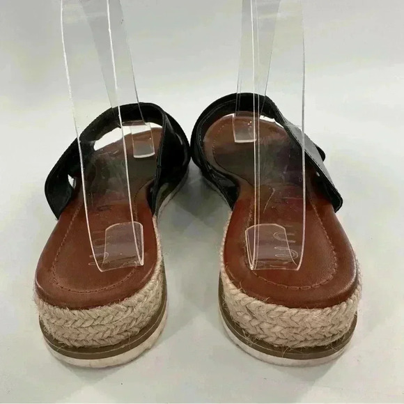 Unisa womens Unjassa sandals size 7.5 black faux leather cross cross slides - Picture 5 of 13